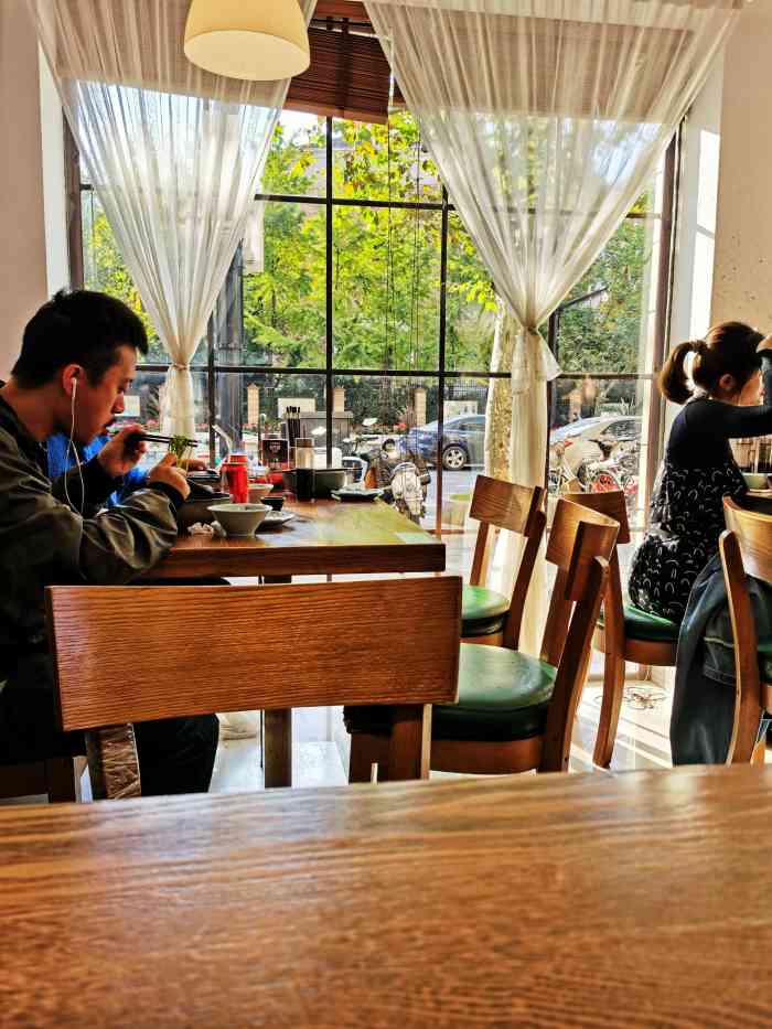 云和面馆yunhenoodle(华山路店)-"99只有这个季节才吃的到的三虾面