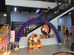 -嘿哟动霸CHUA·新潮玩运动娱乐中心·蹦床滑冰团建乐园