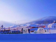 -中旅松花湖滑雪场
