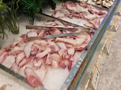 -金滏山·烤肉海鲜火锅自助(襄阳万达店)