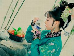 -九月鹰飞汉服摄影工作室