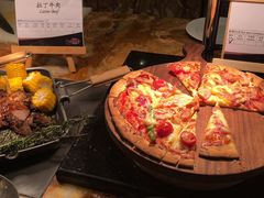 -万达瑞华酒店美食汇自助餐厅(楚河汉街店)