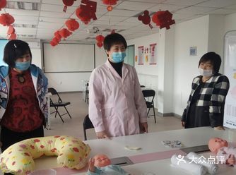 好孕妈妈精英母婴护理师，关老师的学员，很荣幸成为美女