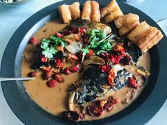 家烧鱼头-青年公社烤鸭(青年路店)