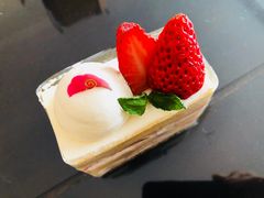 -花花卷卷·鲜食蛋糕(静安久光百货店)
