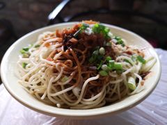凉面-巴厘龙虾·榜首油焖大虾(洞庭·艺术洋房店)