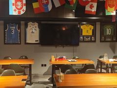 -京狮炙燥·精酿烧烤(首经贸店)