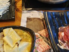 -呷哺呷哺 黄金牧场 (盛世天骄店)