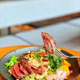 曾叫兽探店｜隐藏在悠方二楼的大型Bistro