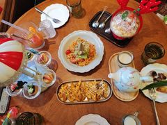 -秘密旅行Bonjour(黑金冠 江南西店)