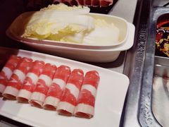 -海底捞火锅(曹安公路店)