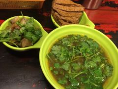 -张记牛肉面馆(天津路店)