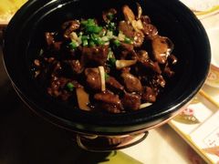 草菇牛腩-那家小馆•北京菜•烤鸭(中关村店)