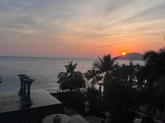 -日落吧·海景咖啡厅·餐酒吧·鸡尾酒·下午茶·乐队表演·浪漫夕阳·三亚文华东方酒店