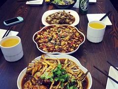 -胖爸麻辣小龙虾