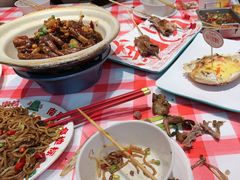 -辣小鲜·南昌大排档(船山路店)