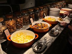 -深圳国际会展中心希尔顿酒店(前海华发冰雪世界店)