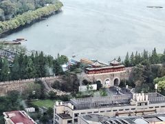 -湖景知味西餐厅•自助餐• 轻食(南京金茂威斯汀大酒店)