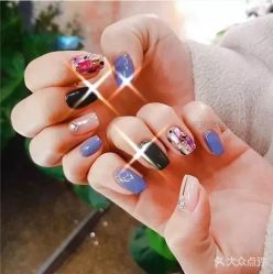 -Halo美甲美睫