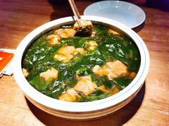 牛肉炖裙带芽-小锅饭(欧亚卖场店)