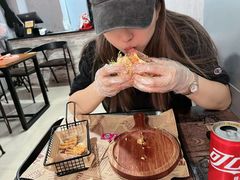 -汉堡双倍·喜鹊堡