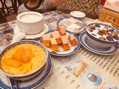 -广信牛奶甜品世家(台东店)