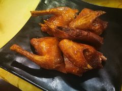 玻璃乳鸽-粤·向群饭店(泮塘路店)