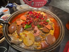 -辣尚瘾·烤鱼·新川菜(牡丹园直营店)