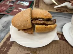 猪扒包-黄枝记(议事亭前地店)