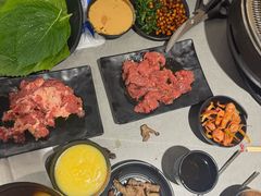 -啊美丽炭火烤肉(滑翔一店)