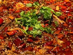 -麻六记(凤凰汇店)