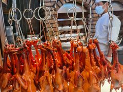 脆皮乳鸽-鸽子侯·家宴·平价海鲜(市图书馆店)