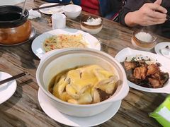 -民间瓦缸煨汤館(嵩山路店)