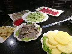 -宽板凳老灶火锅(簋街店)