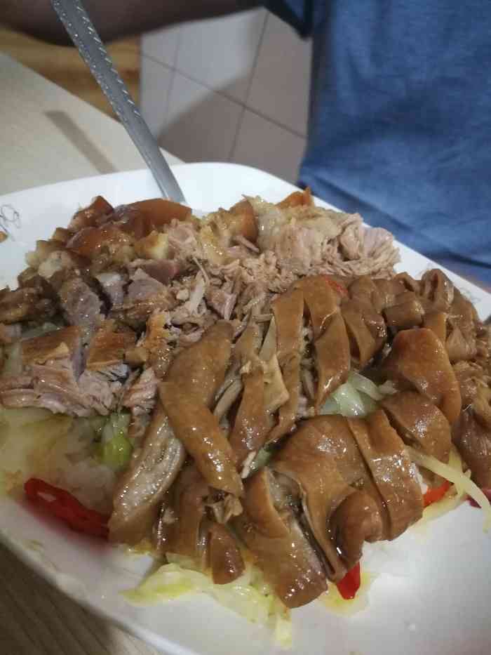 1人赞210098210青羊区 武侯祠 小吃快餐0615/人正宗隆江猪脚