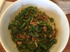 青椒肉丝盖浇面-花园茶楼(兴城西路店)