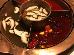 -滇釜火锅·能喝汤的火锅(车公庄店)