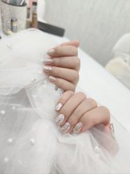 -赢韵美甲美睫瑞士净斑中心