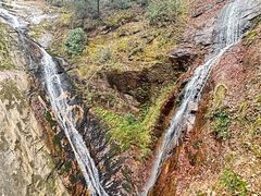 -燕子河大峡谷天坑仙境