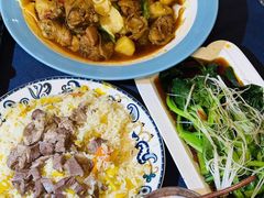 -伊带伊路新疆美食府(呼家楼店)