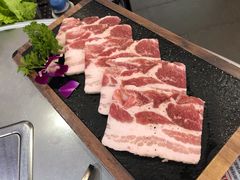 烤猪五花-玄希浪漫厨房·韩料烤肉(湖滨银泰in77店)
