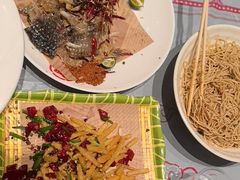 -肥肥虾庄·金牌油焖大虾(杨园滨江时代walk店)