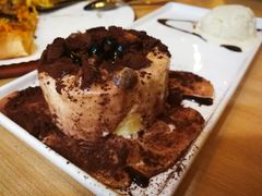 -必胜客(中大银泰店)
