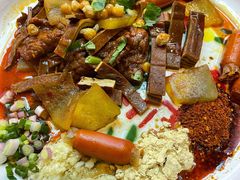 -煮小篓盘盘麻辣烫(广都店)