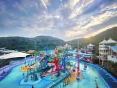 -平湖九龙山乐满地水上乐园
