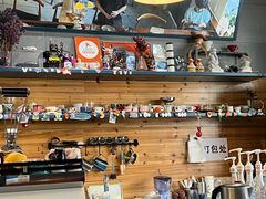 -Be Lived Cafe比例咖啡(摩天轮店)