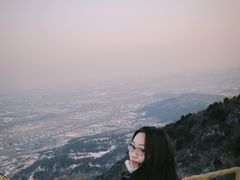 -鬼笑石后山停车场