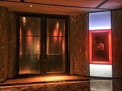 -恰餐厅及酒吧 CHAR Bar & Grill (北京丽都皇冠假日店)