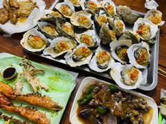 -蚝哥花姐湛江烤生蚝(美丽湾市场店)
