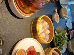 -蝴蝶里·粤菜·点心(滨江龙湖店)
